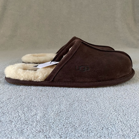 UGG Other - UGG Mens 10 Scuff Comfort Slip On Suede Slipper Shoes 1101111 Dark Brown